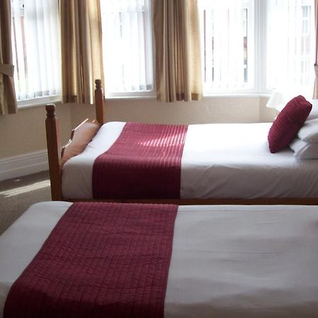 Avalon Guest Accommodation Great Yarmouth Dış mekan fotoğraf